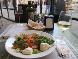 la-spezia-italy-dinner-mozzarella-salad-thumb
