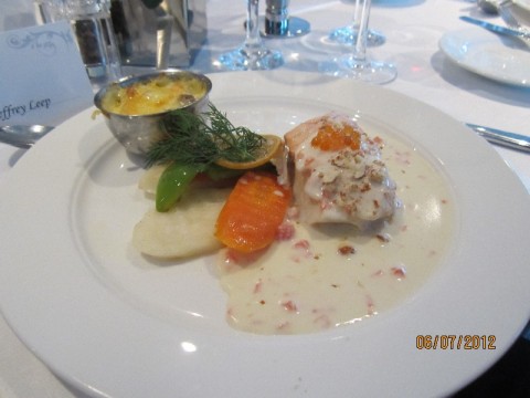 russia-river-cruise-dinner-with-the captain-appetizer